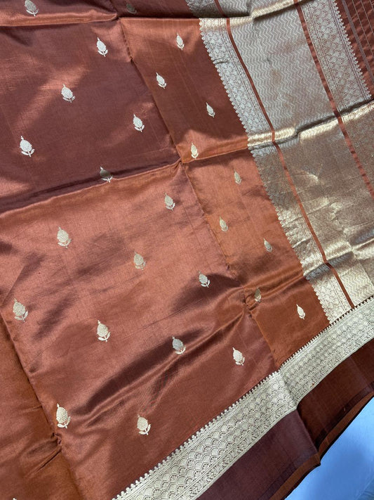 Sophisticated Rust Brown Raw Mango Style Handloom Silk Saree