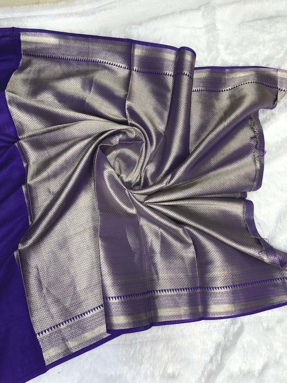 Royal Violet Handloom Chiniya Silk Banarasi Saree with Silver Zari Booti & Grand Pallu