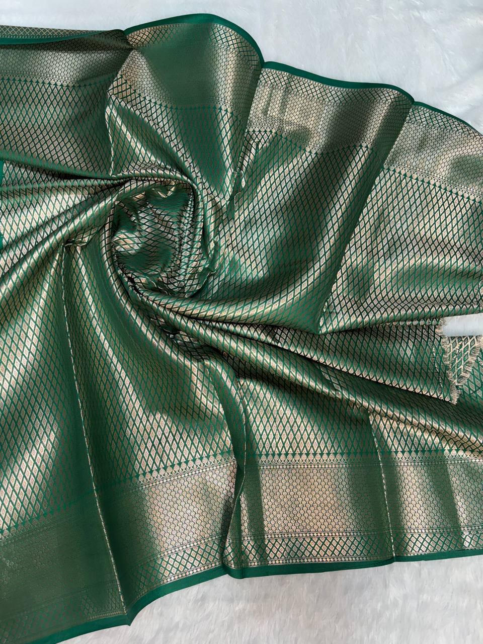 Elegant Bottle Green Banarasi Chiniya Silk Saree with Meenakari Floral Buta