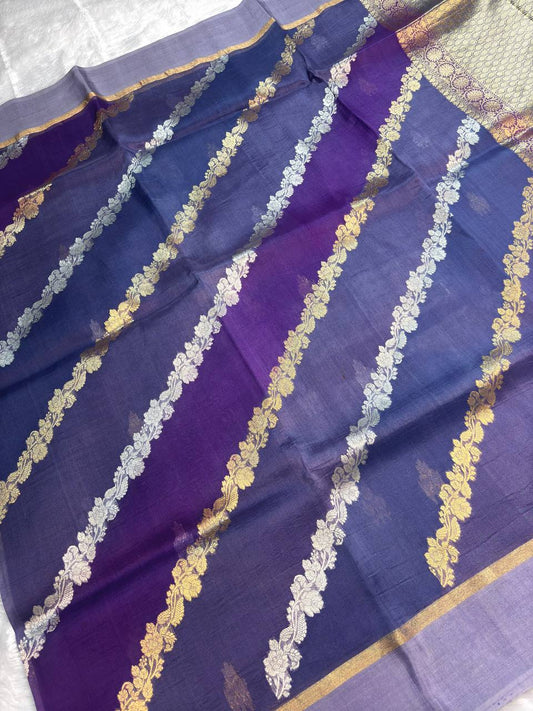 Banarasi Kora Silk Rungkaat Saree with Scalloped Floral Bel and Kadhua Borders