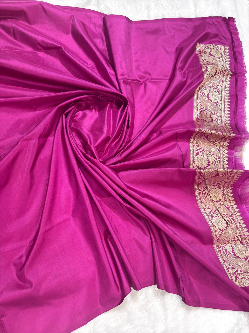Magenta Pink Pure Katan Silk Banarasi Saree with Antique Zari Pallu
