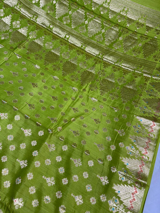 Radiant Parrot Green Meenakari Chiniya Silk Saree