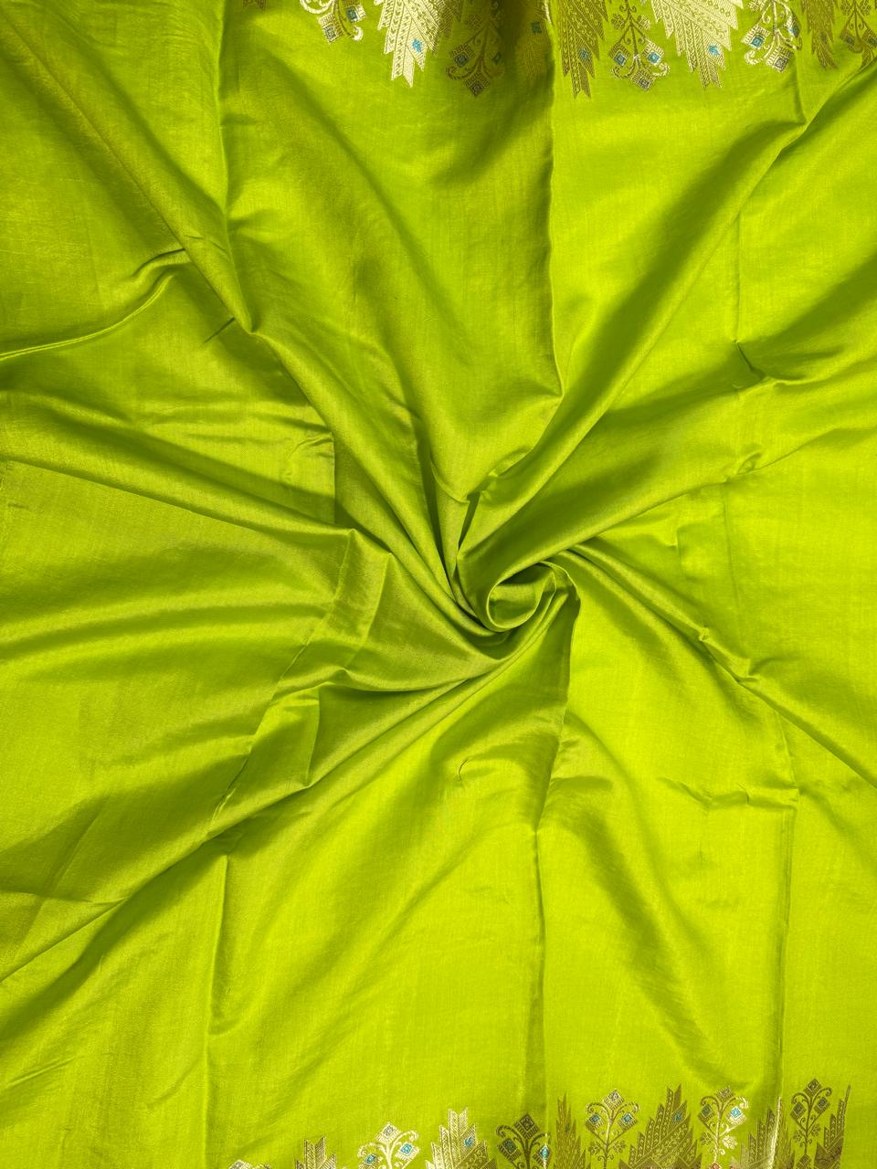 Radiant Parrot Green Meenakari Chiniya Silk Saree