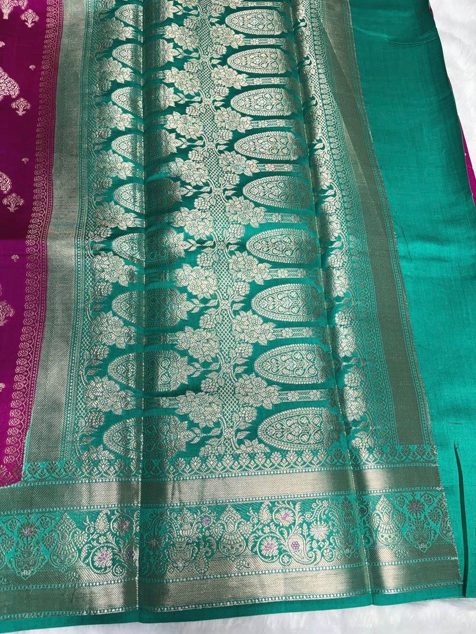 Rani Pink Handloom Chiniya Silk Banarasi Saree with Meenakari Zari Border