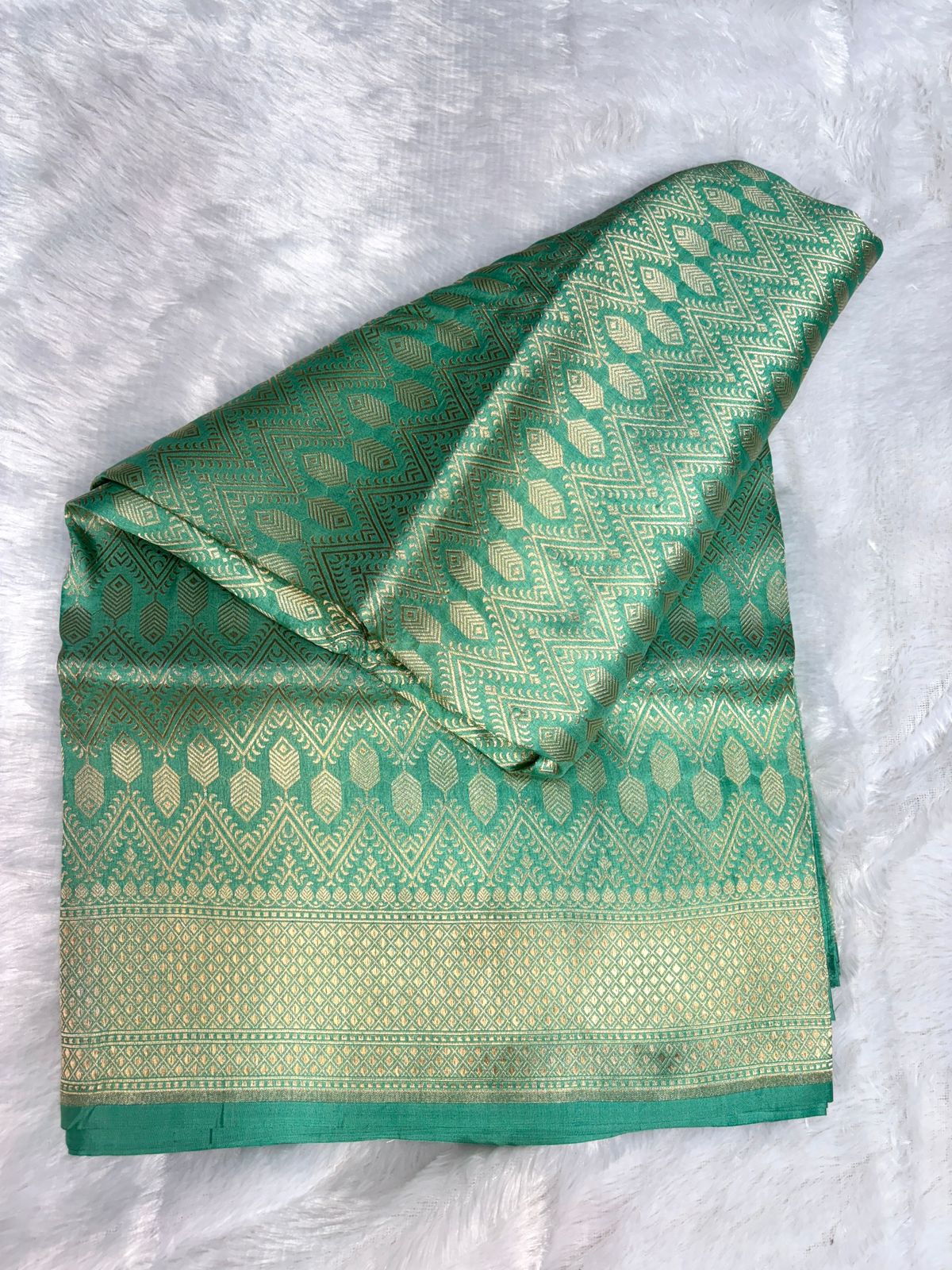 Seafoam Green Pure Katan Silk Banarasi Saree with Geometric Chevron Jaal & Diamond Zari Border