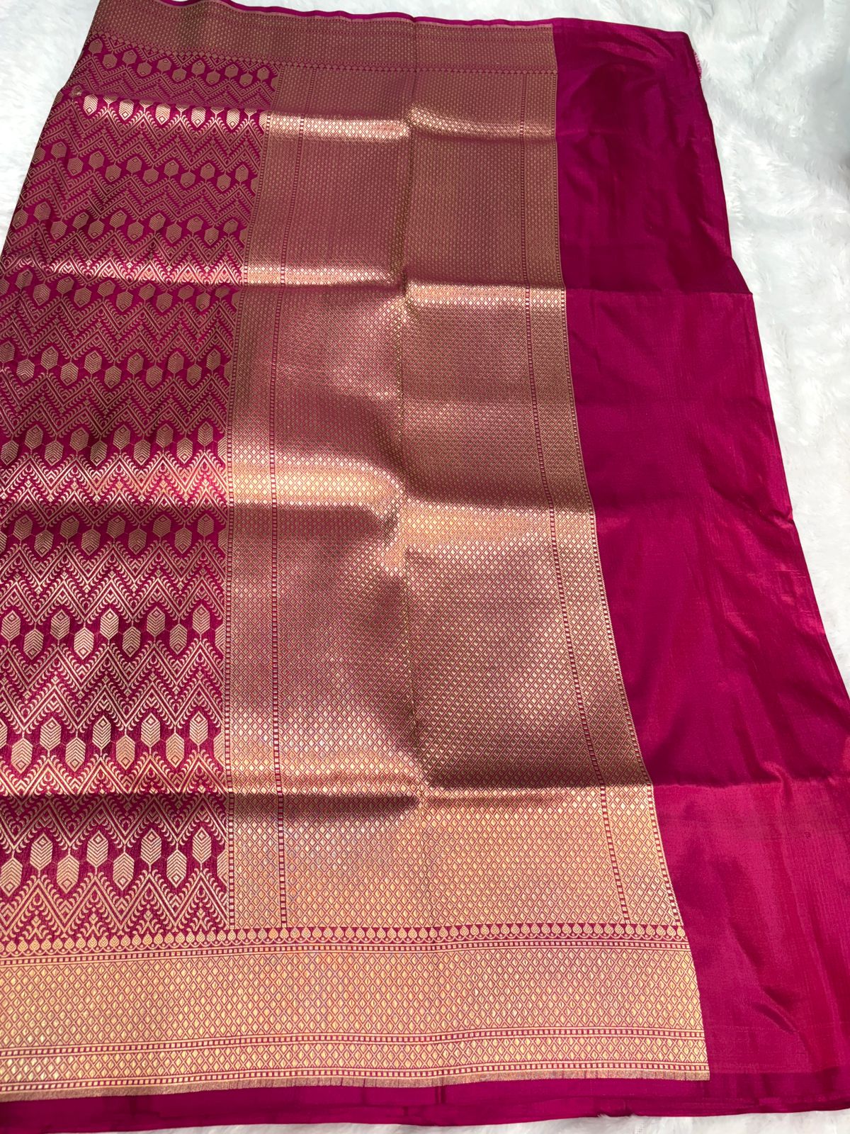 Rani Pink Pure Katan Silk Banarasi Saree with Geometric Chevron Jaal & Champagne Gold Zari