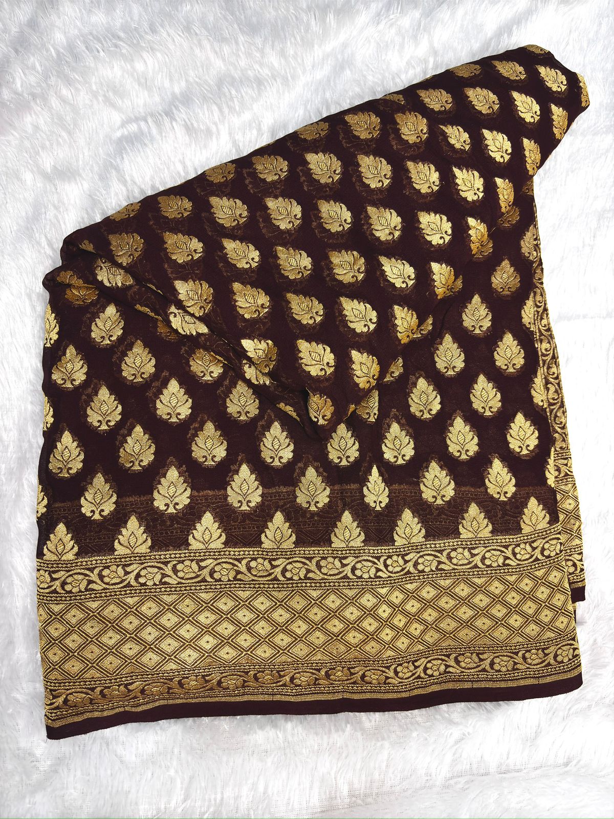 Vintage Wine Khaddi Georgette Banarasi Saree with Allover Buti & Rich Zari Pallu