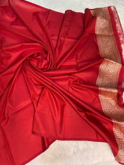 Crimson Red Uppada Saree featuring All-over Rose Meenakari Jaal and Kalka Pallu