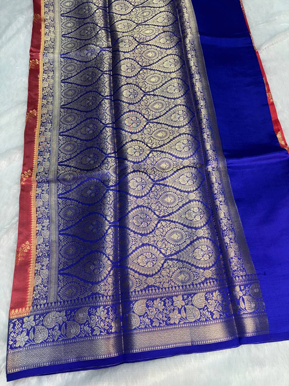 Classic Crimson Red & Royal Blue Banarasi Chiniya Silk Saree with Antique Gold Floral Buta