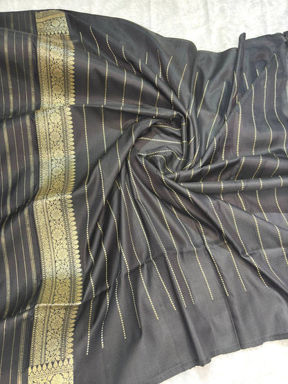 Grand Black Pure Katan Silk Kadhua Jungla Banarasi Saree