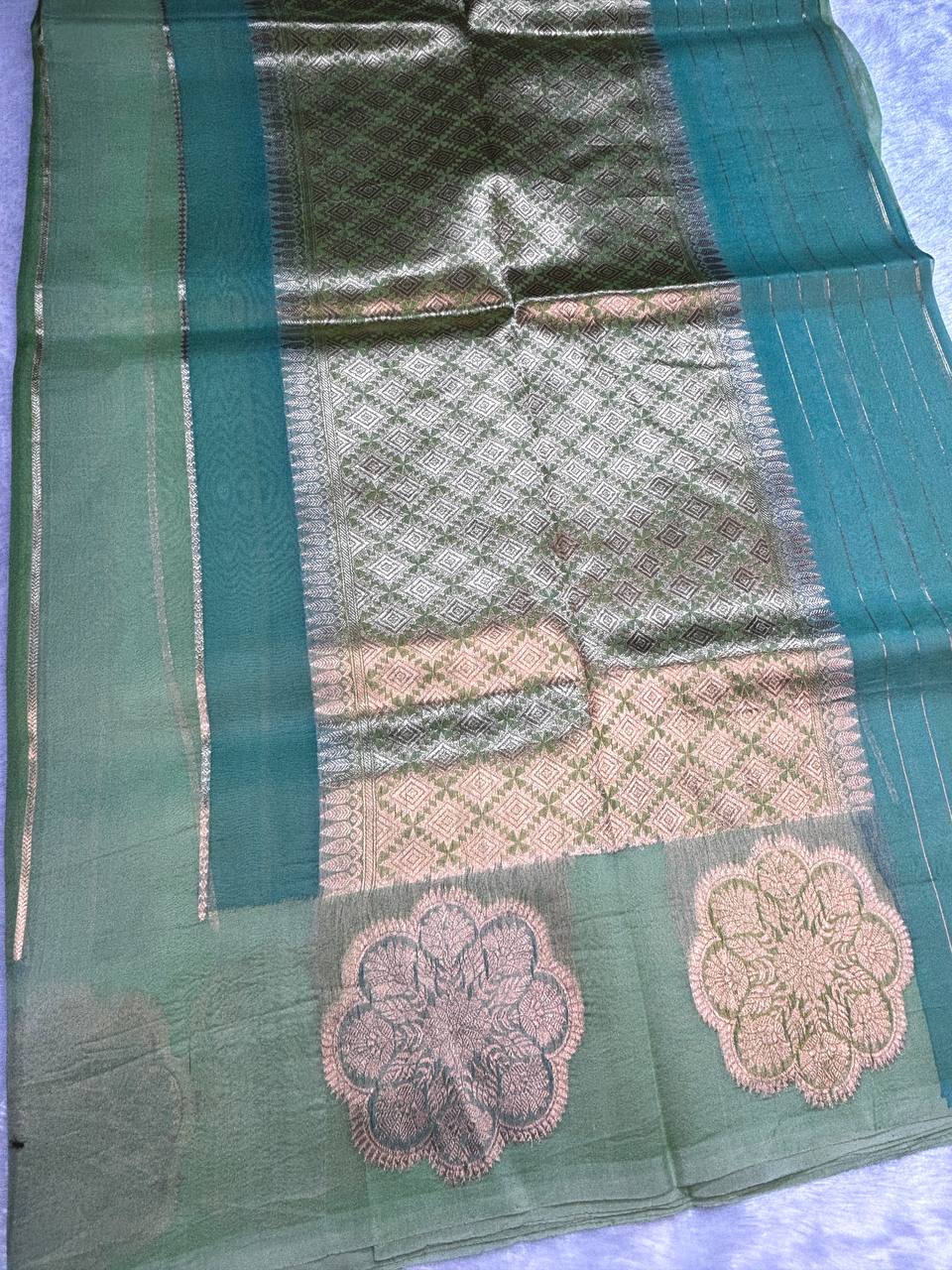 Handwoven Banarasi Kora Silk Rungkaat Saree with Kadhua Floral Butas and Zari Stripes