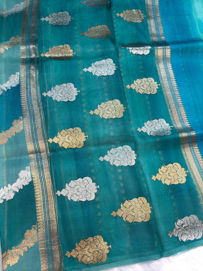 Handwoven Banarasi Kora Silk Rungkaat Saree with Floral Bel and Kadhua Butas