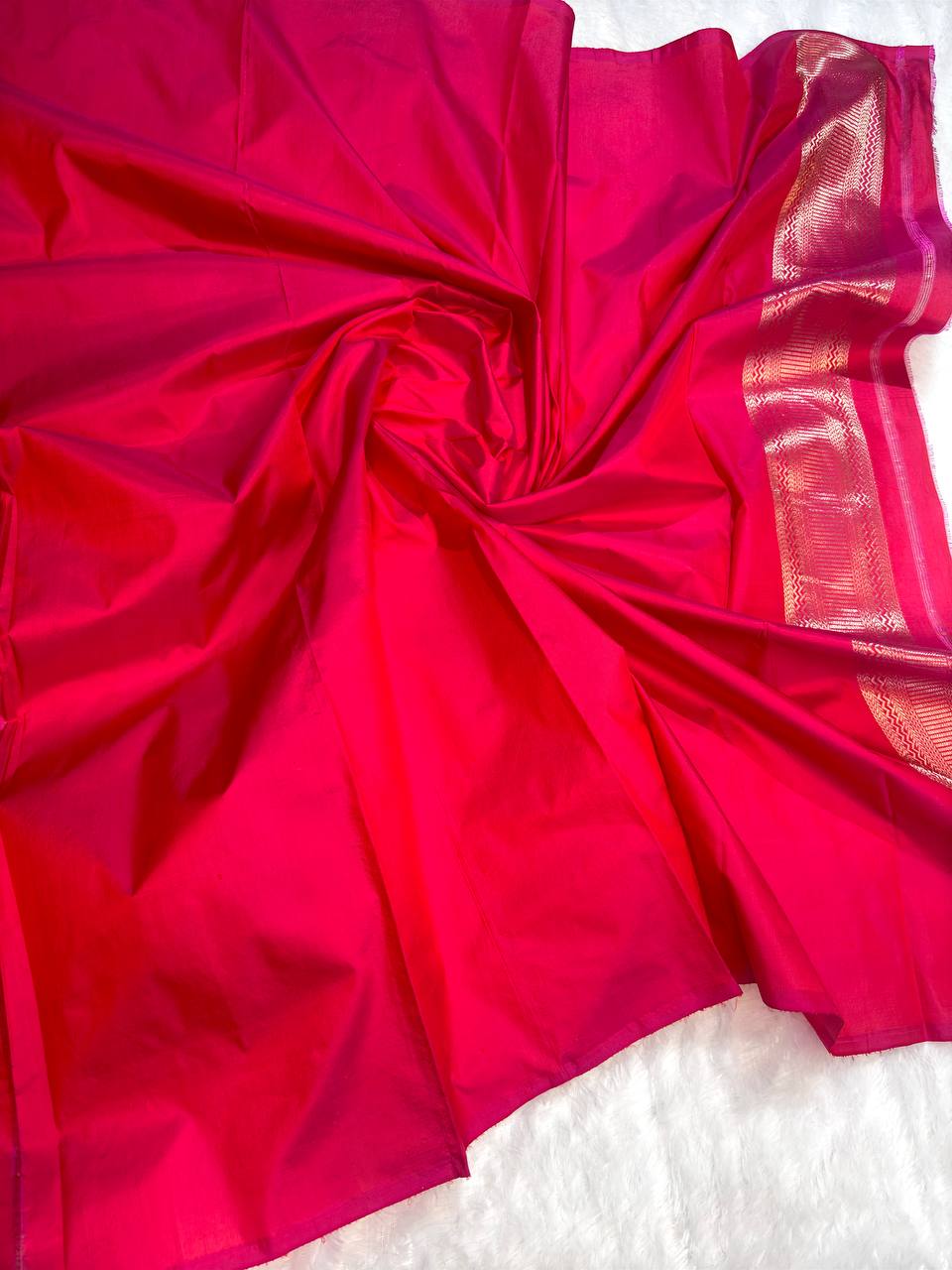 Radiant Magenta Banarasi Tissue Silk Saree