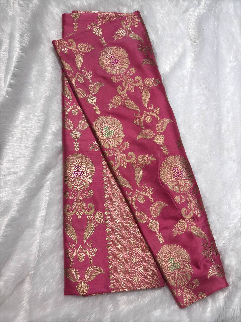 Blossom Pink Meenakari Kadhua Jungla Pure Katan Silk Handloom Banarasi Saree