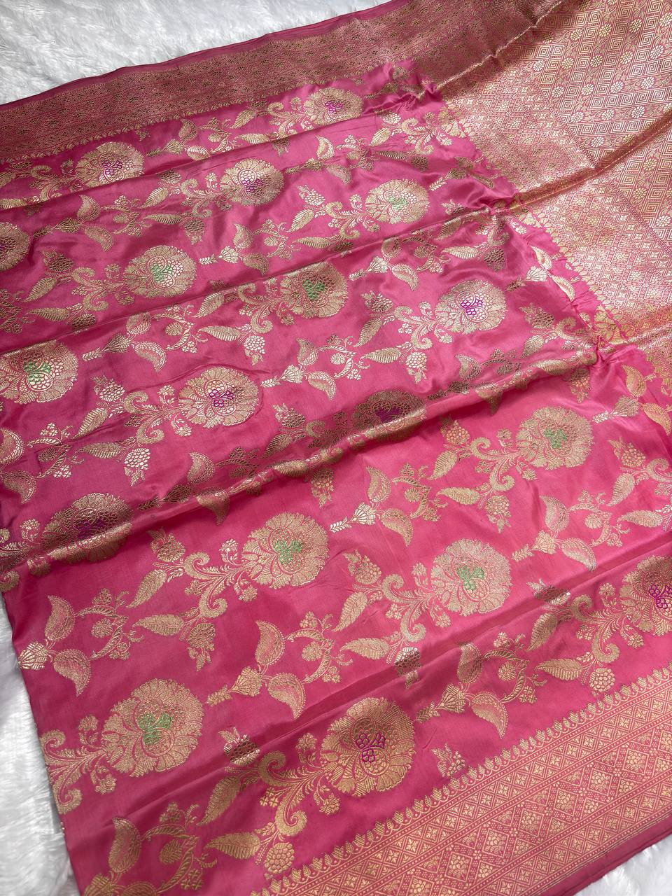 Blossom Pink Meenakari Kadhua Jungla Pure Katan Silk Handloom Banarasi Saree