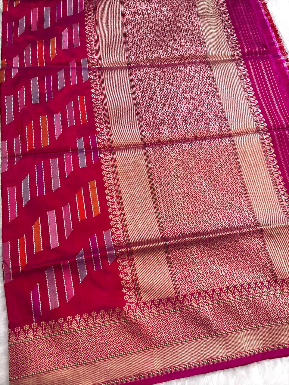 Rani Pink Meenakari Kadhua Patola-Leheriya Pure Mashru Silk Handloom Banarasi Saree