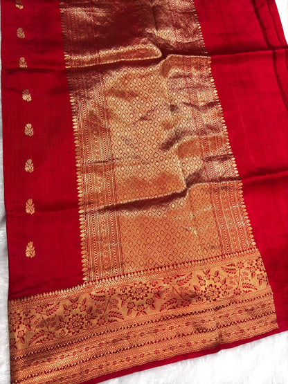 The Rakta Crimson Red Raw Mango Kadhua Silk Saree