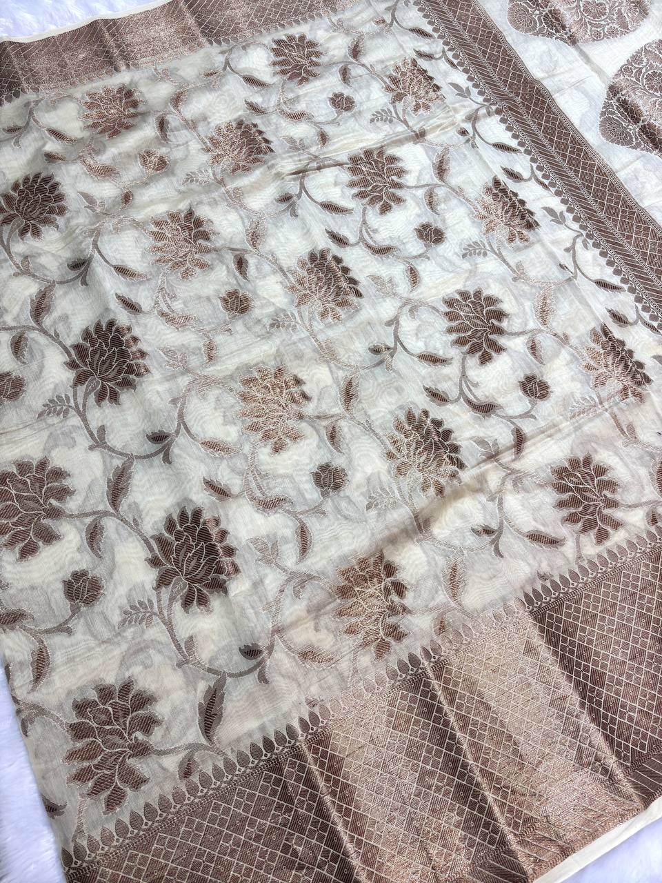 Off-White Cotton Chanderi Silk Saree with Banarasi Rose Gold All-Over Floral Jaal & Meenakari Pallu
