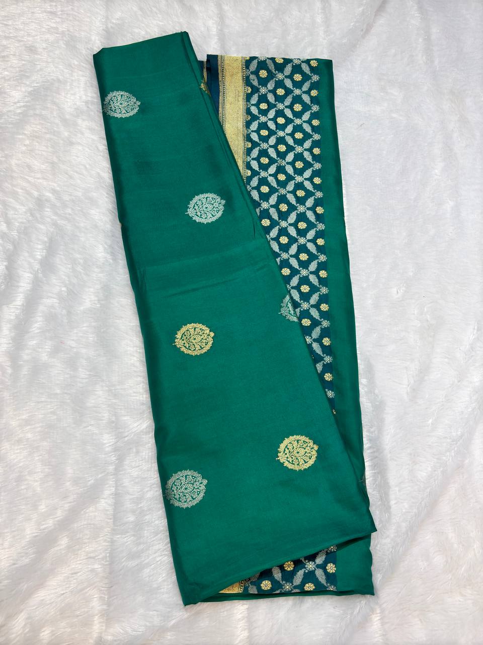 Elegant Emerald Green and Teal Dual-Tone Banarasi Katan Silk Saree