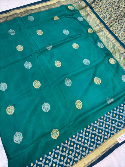 Elegant Emerald Green and Teal Dual-Tone Banarasi Katan Silk Saree