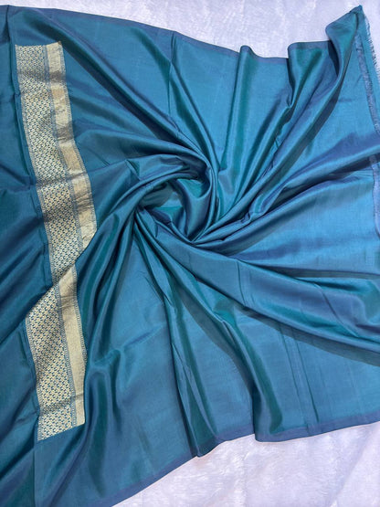 Elegant Emerald Green and Teal Dual-Tone Banarasi Katan Silk Saree