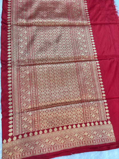 Regal Crimson Red Pure Katan Silk Banarasi Saree with Sona Rupa Kadhua Butti