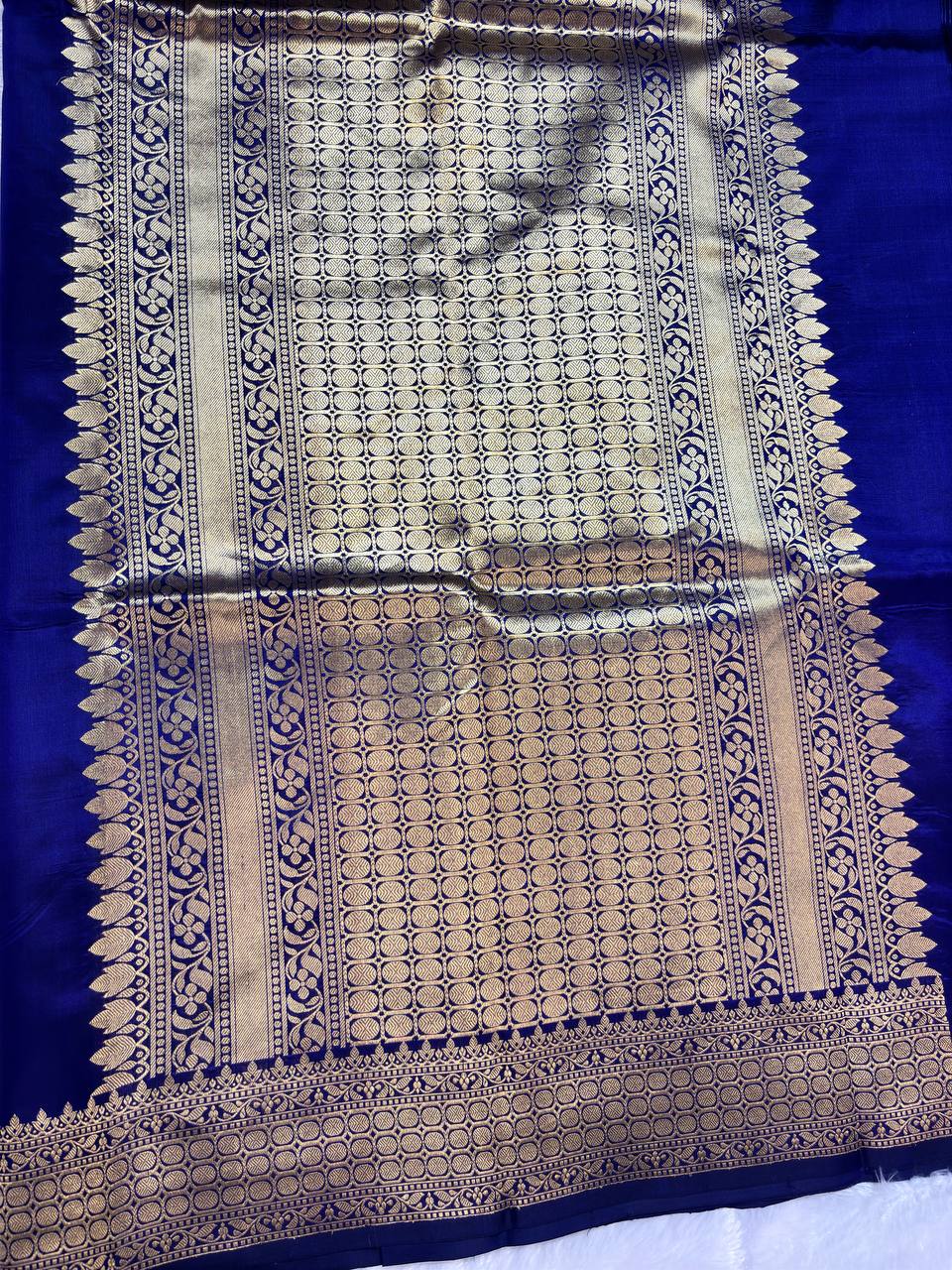 Royal Cobalt Blue Pure Katan Silk Banarasi Saree with Antique Gold Chand-Tara Kadhua Bootis