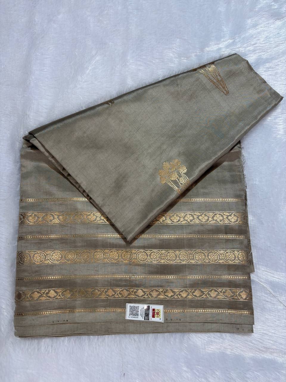 Katan Silk Saree – Metallic Sage & Antique Gold Guldasta Buti
