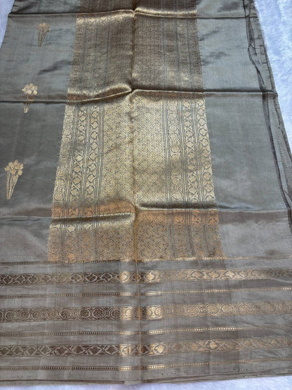 Katan Silk Saree – Metallic Sage & Antique Gold Guldasta Buti