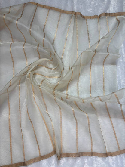 Elegant Metallic Rose Gold Tissue Silk Saree with Sona Chandi Buta and Paisley Pallu